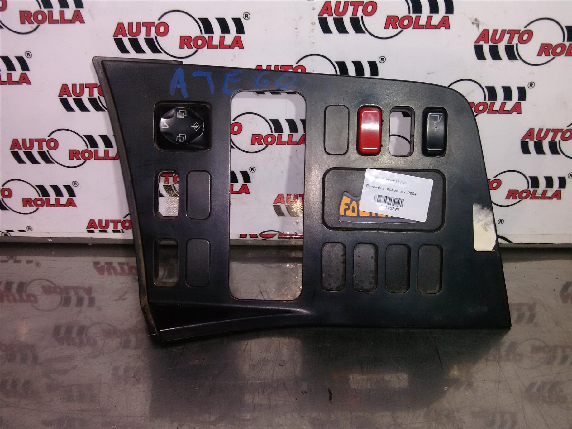 Panou dispozitive Mercedes Atego an 2004