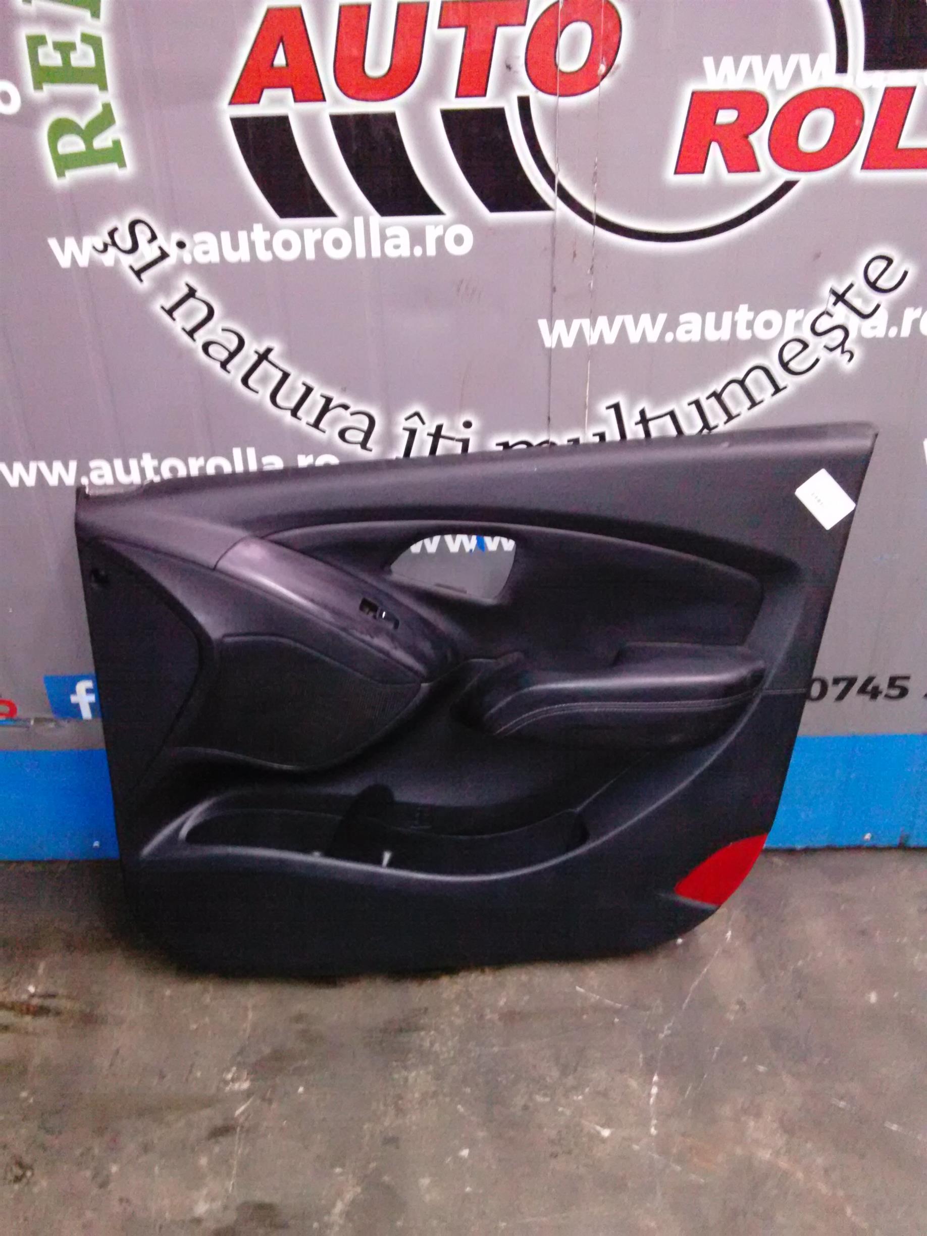 Tapiterie dreapta fata Hyundai IX35 1.7CRDI AN 2014