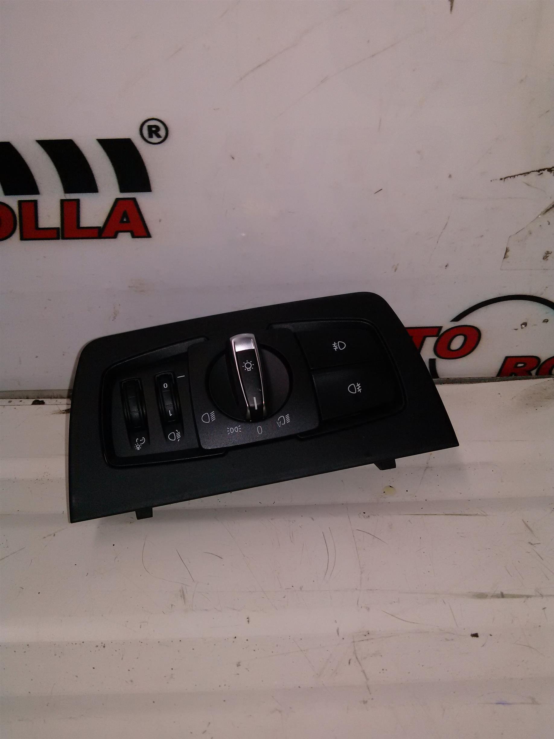Bloc lumini BMW F30, 2.0D XDrive, an 2014