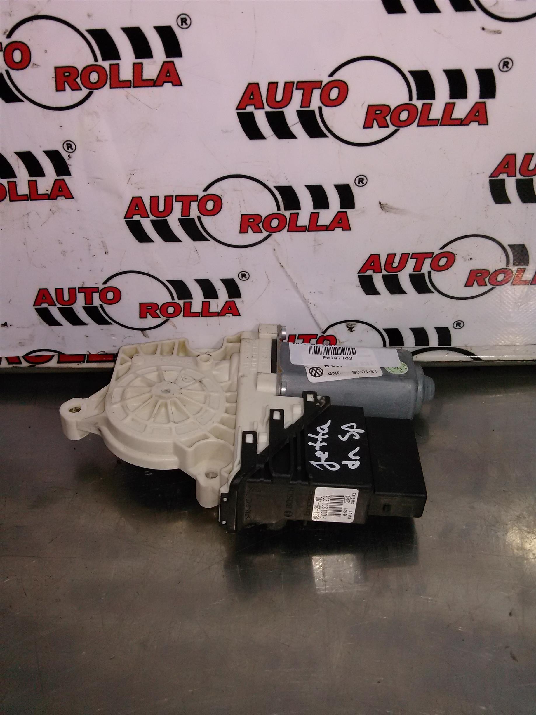 Macara+motoras dreapta spate Volkswagen Jetta 1.9 tdi, an 2007