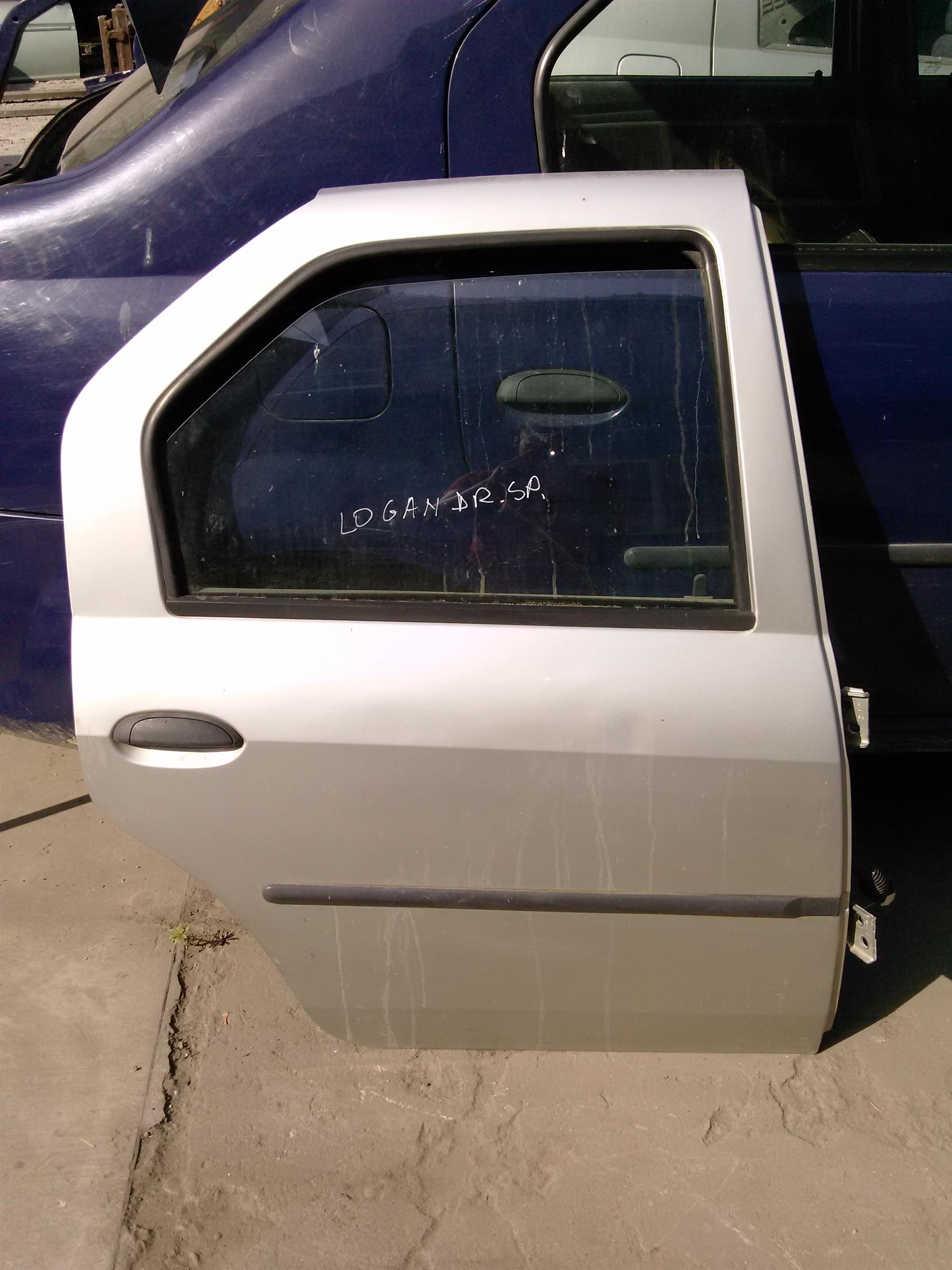 Usa dreapta spate Dacia Logan an 2006
