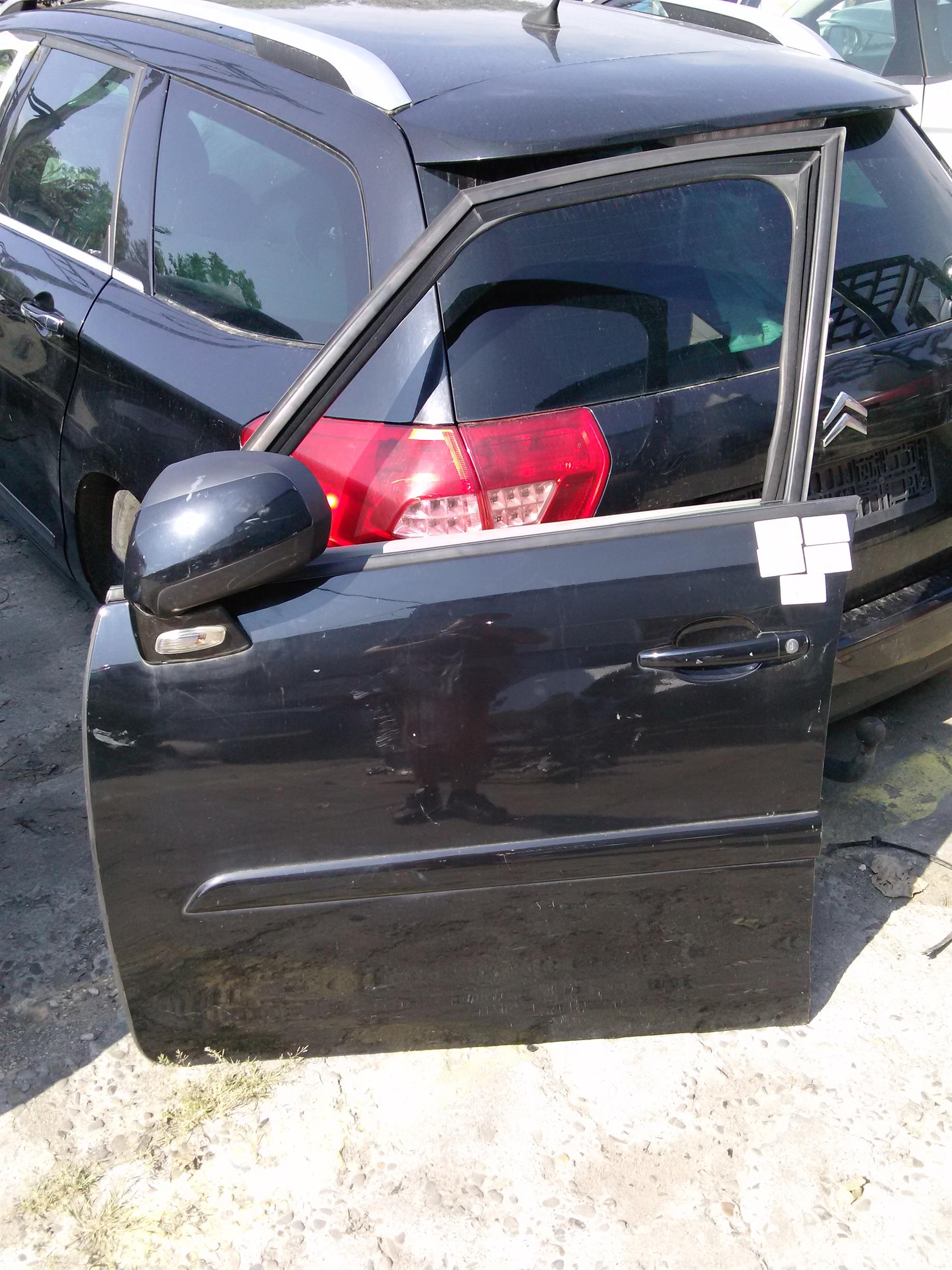 Macara+motoras stanga fata Citroen C4 Picasso 2.0 hdi, an 2008