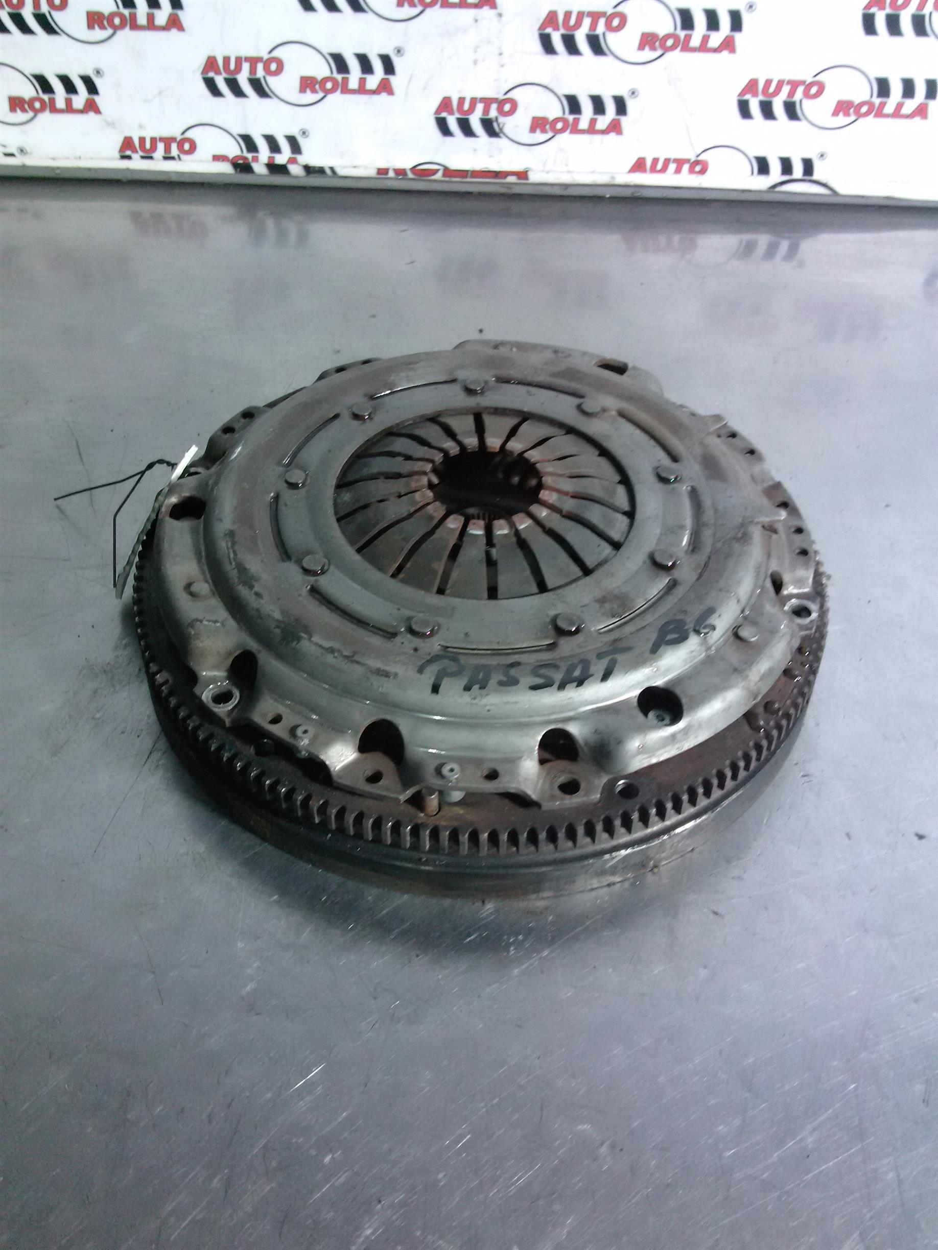 Ambreiaj complet, masa simpla Volkswagen Passat B6, 1.9 tdi, an 2008