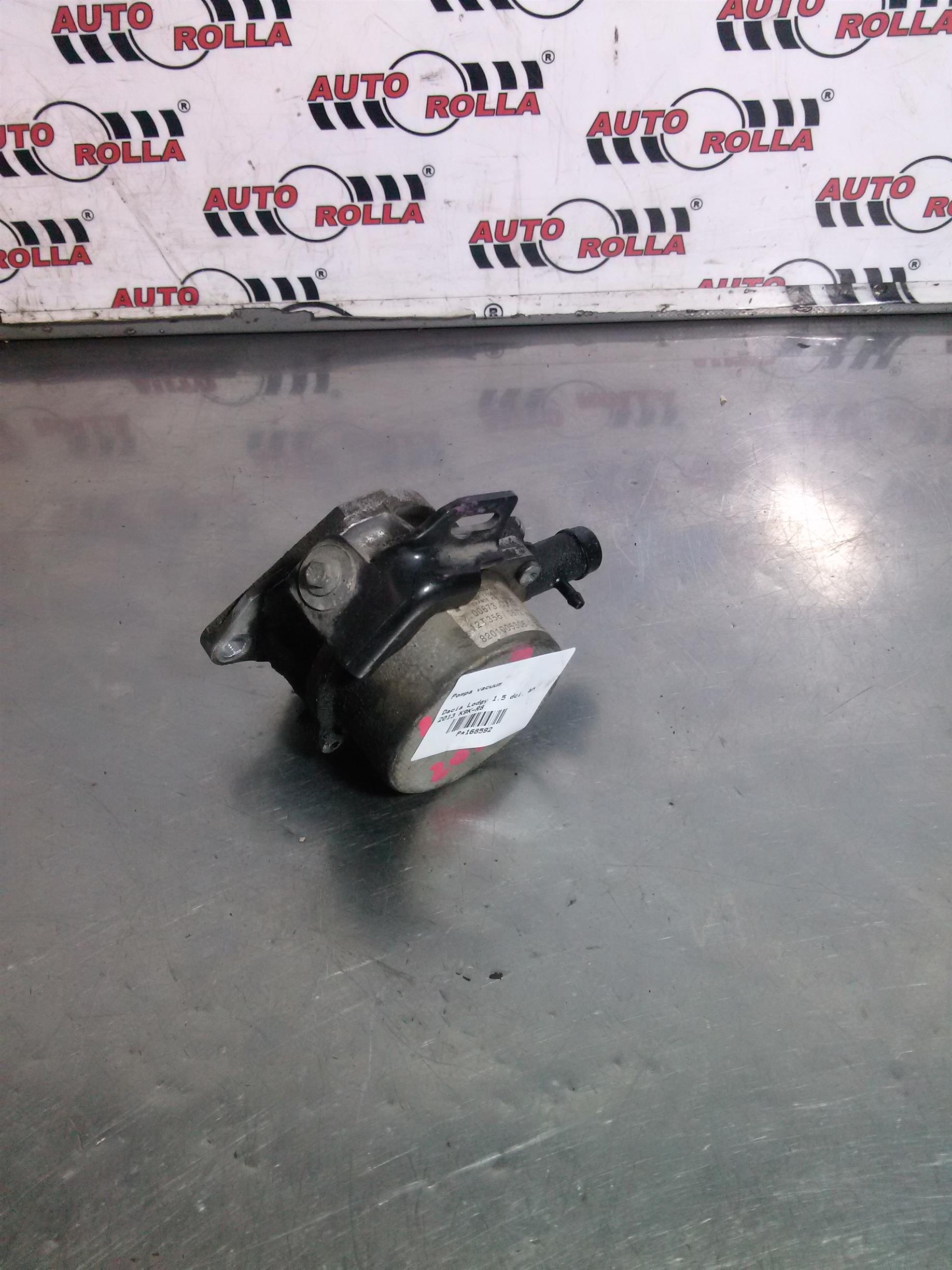 Pompa vacuum Dacia Lodgy 1.5 dci, an 2013 K9K-R8