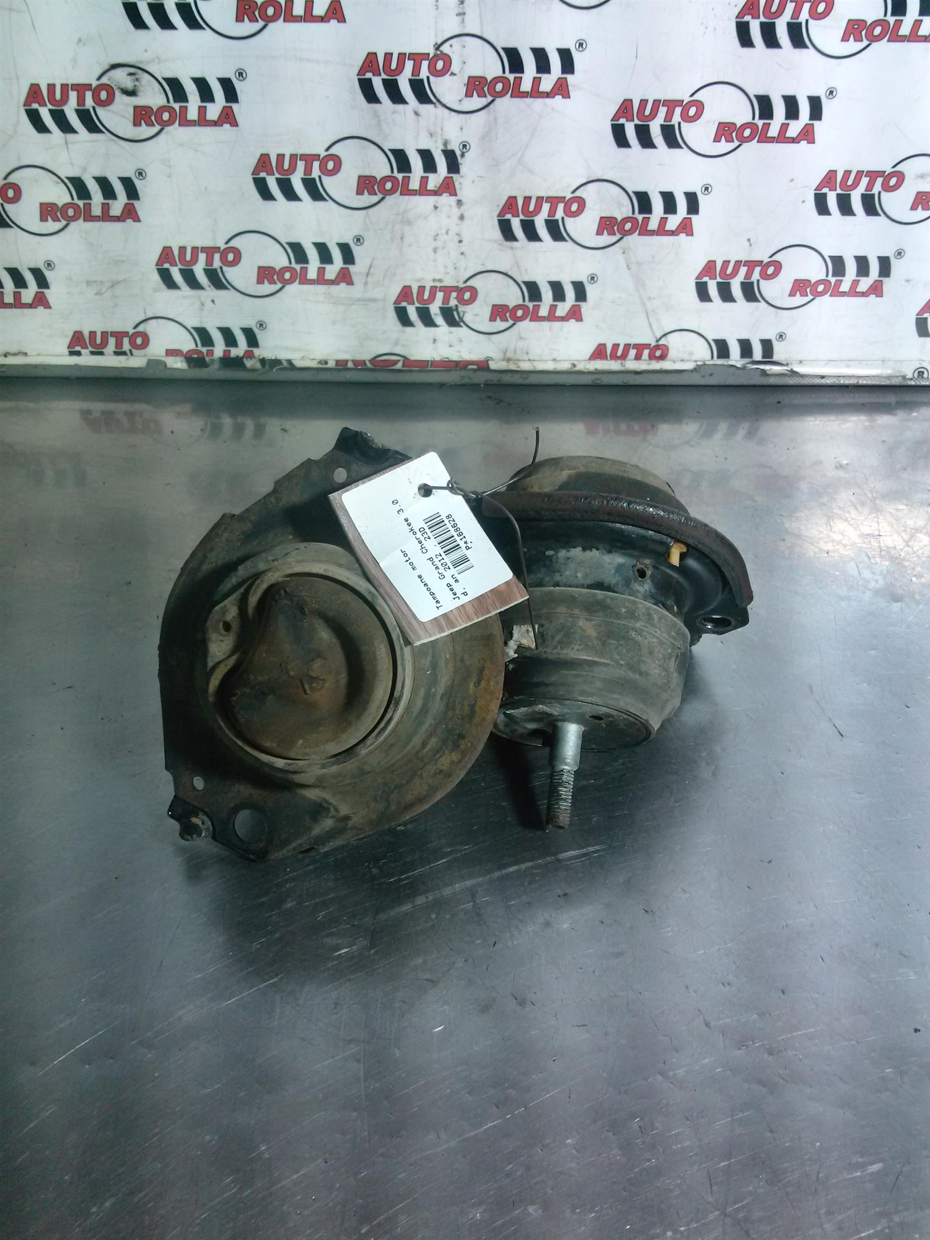 Tampoane motor Jeep Grand Cherokee 3.0 d, an 2012 , 23D