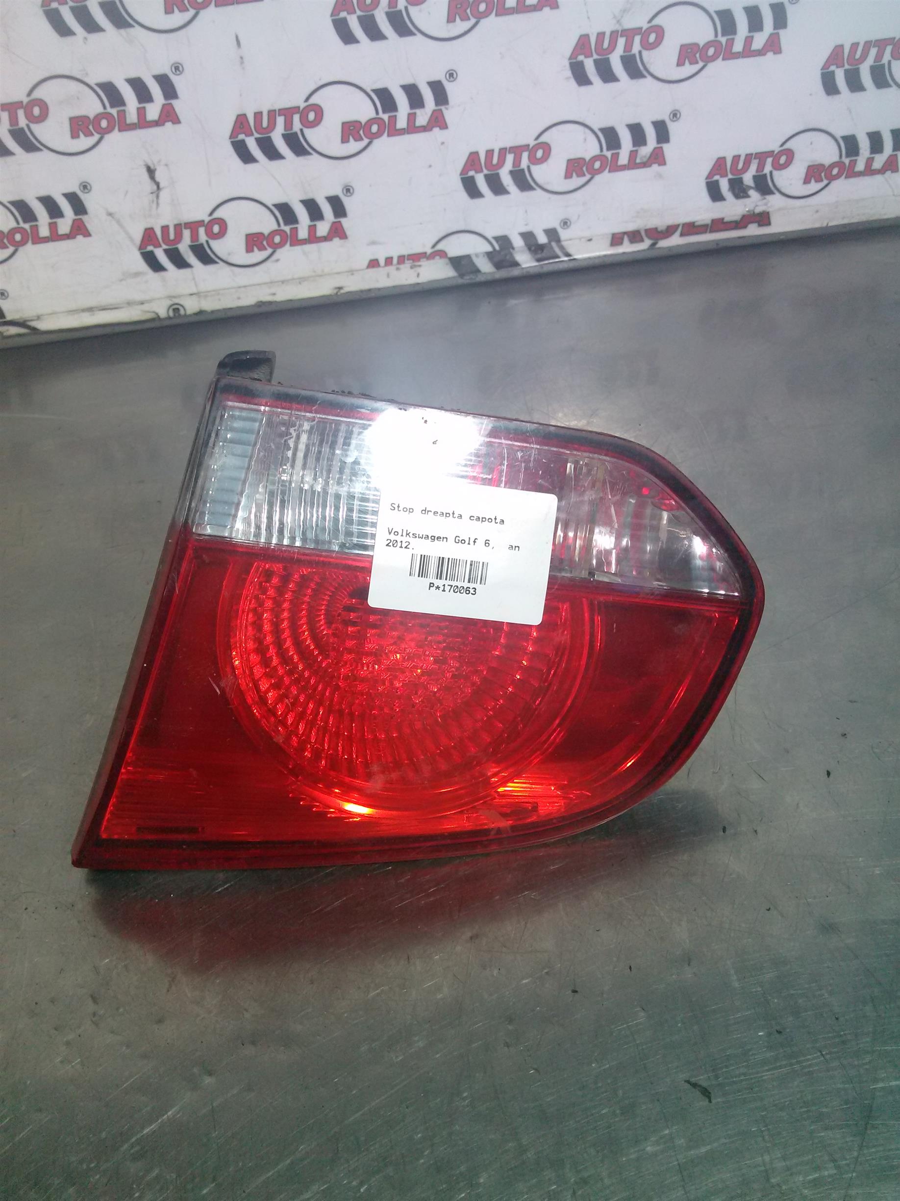 Stop dreapta capota Volkswagen Golf 6,  an 2012.