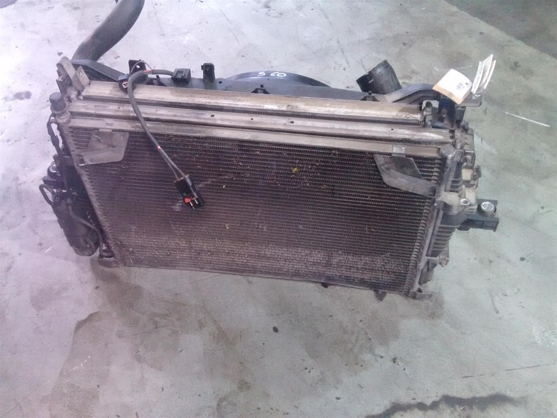 Radiator intercooler Volvo S60, 2.4D, an 2003.