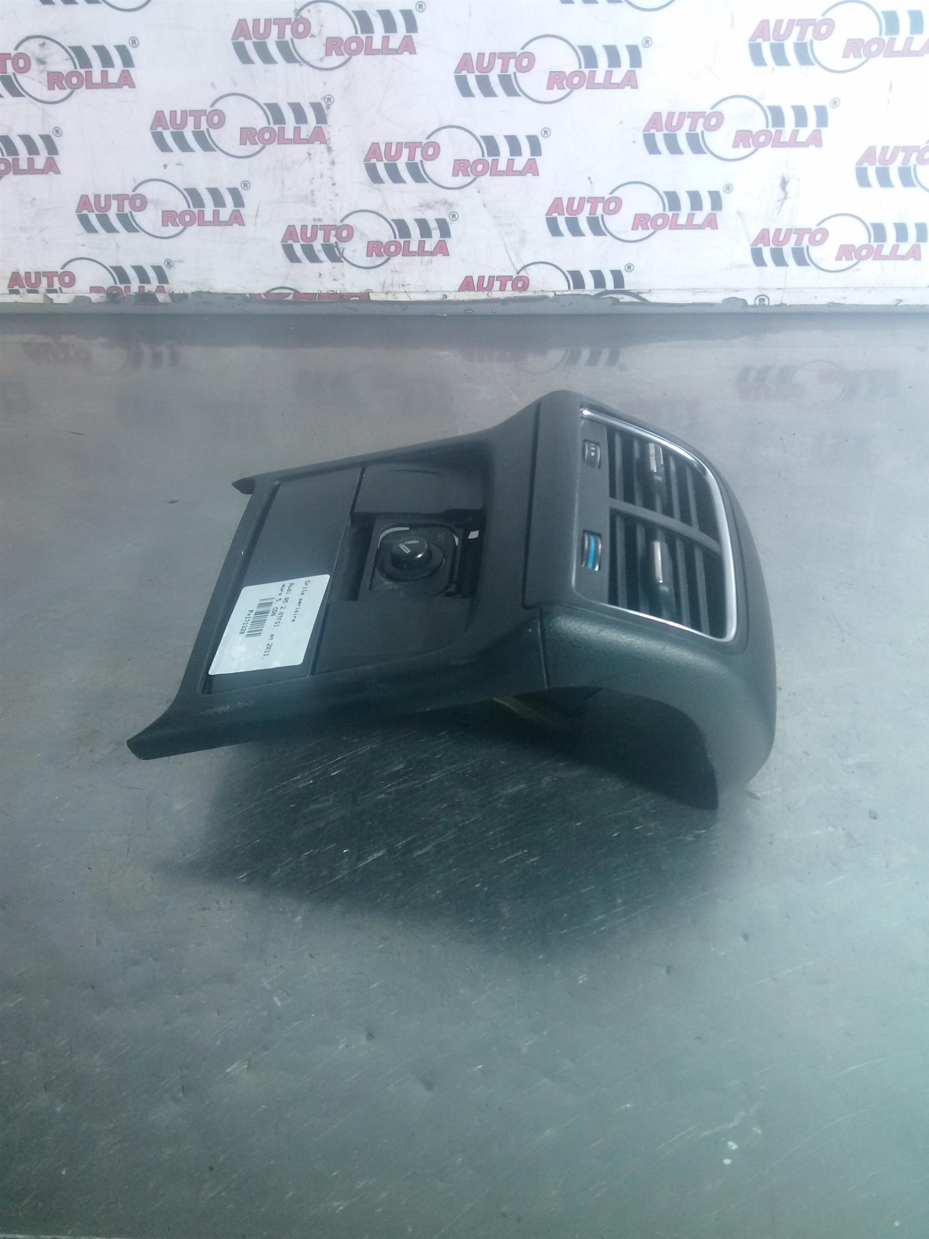Grila aerisire Audi A5 2.0TFSI, an 2011, euro 5, CDN