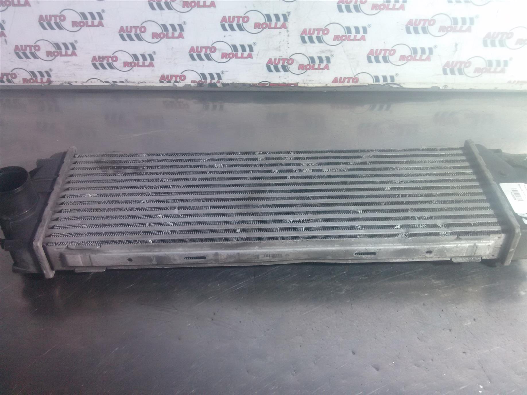 Radiator intercooler Renault Trafic, an 2008
