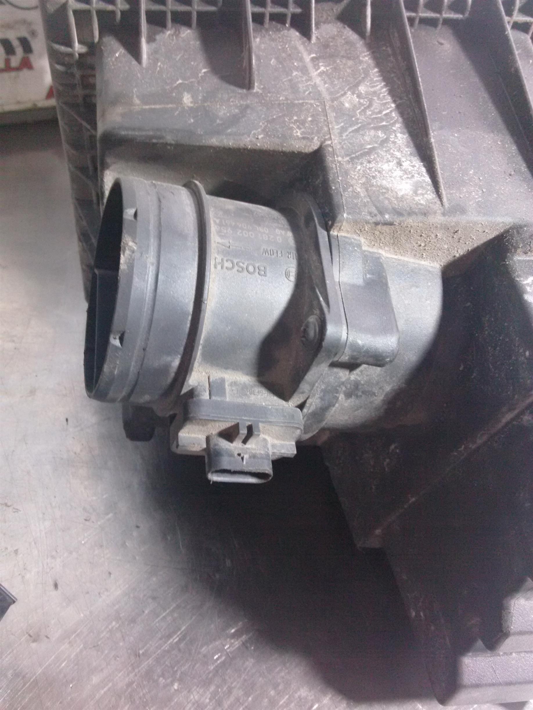 Debitmetru Vw.T5 2.0d an 2010