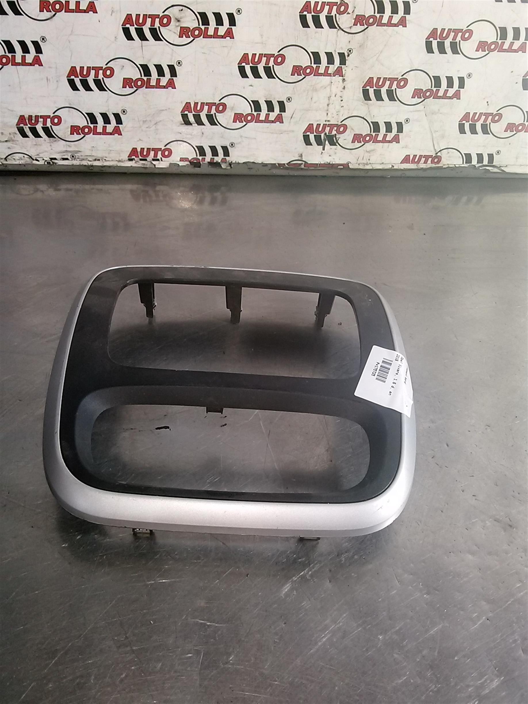 Ornament bord Opel Vivaro, 1.6 d, an 2016