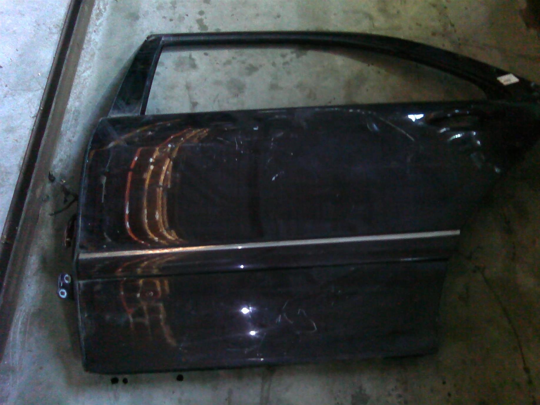 usa stanga spate fara geam Mercedes Sclass W220
