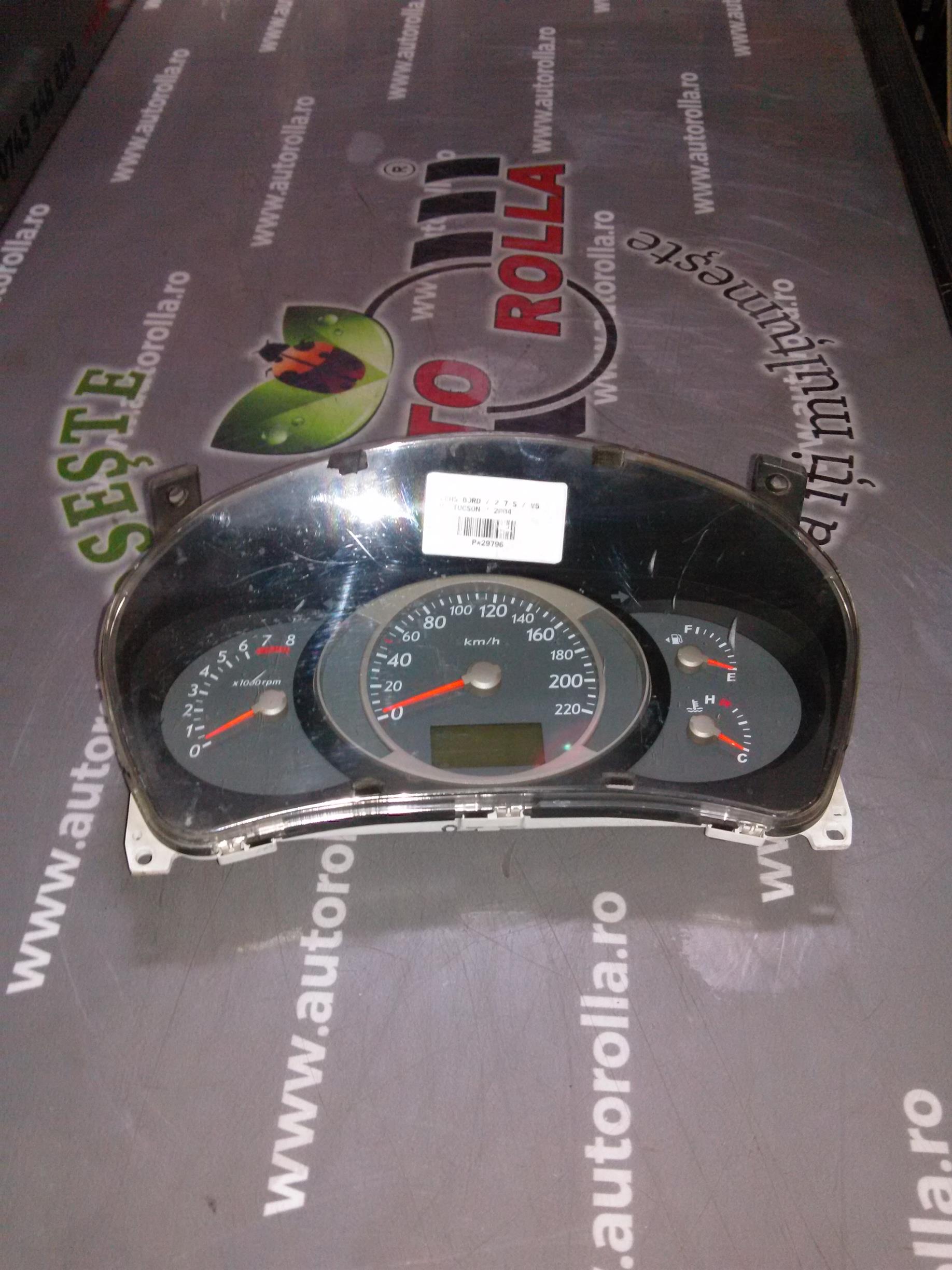 ceas bord Hyundai Tucson, 2.7S, an 2004