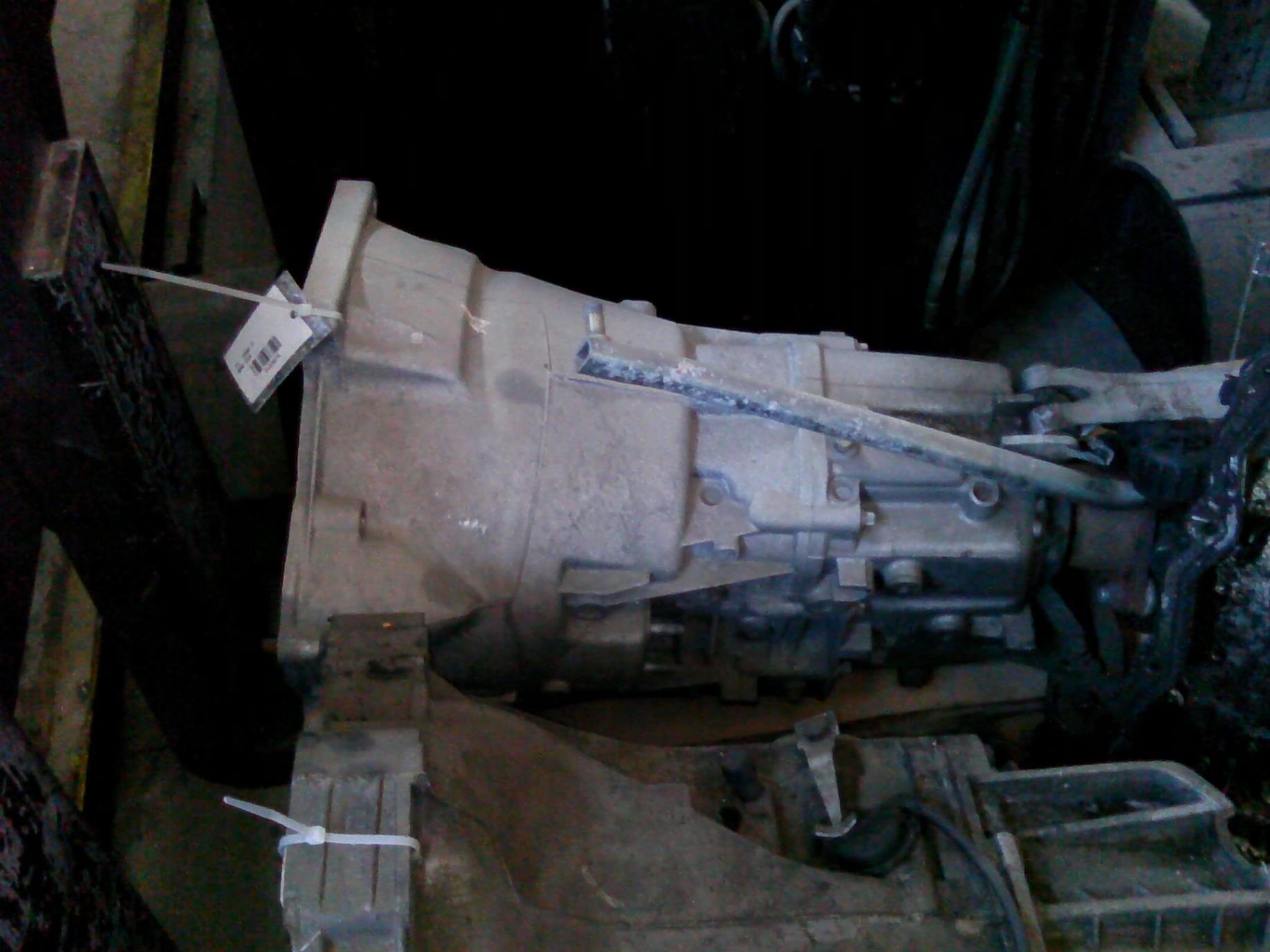 cutie viteze BMW E39, 2.0D