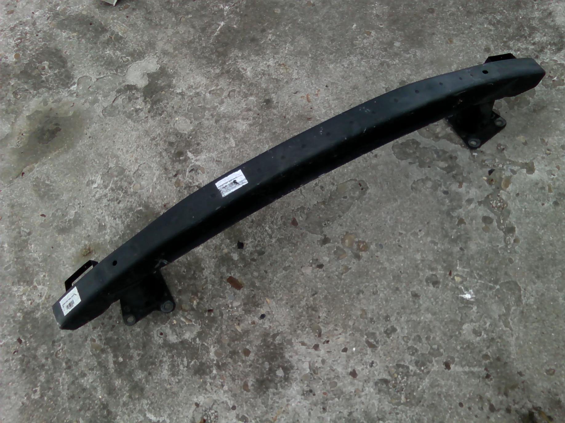 intaritura bara fata Volkswagen Passat B5