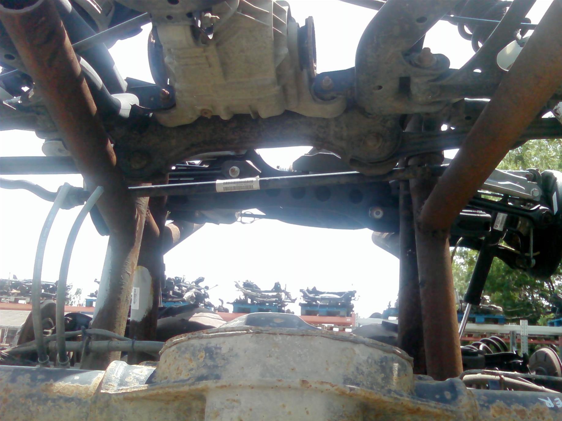 bara torsiune spate Volkswagen Touareg, an 2003