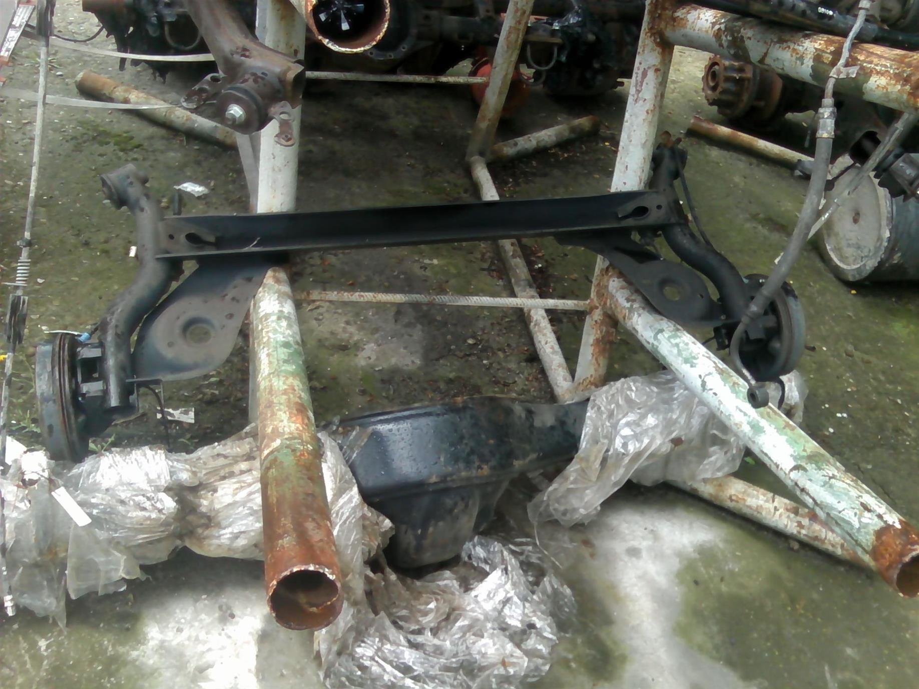 punte spate completa Peugeot 107
