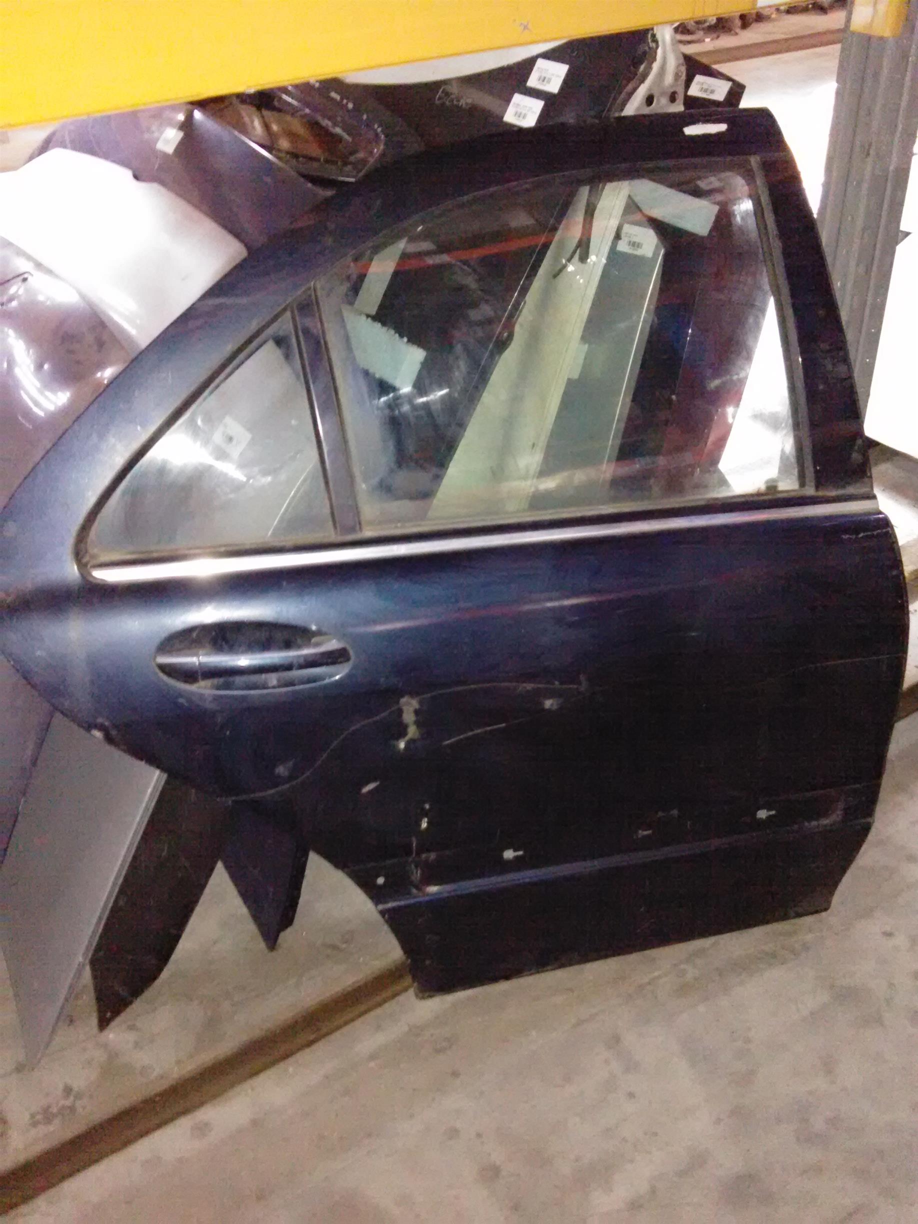 usa dreapta spate Mercedes Sclass W220
