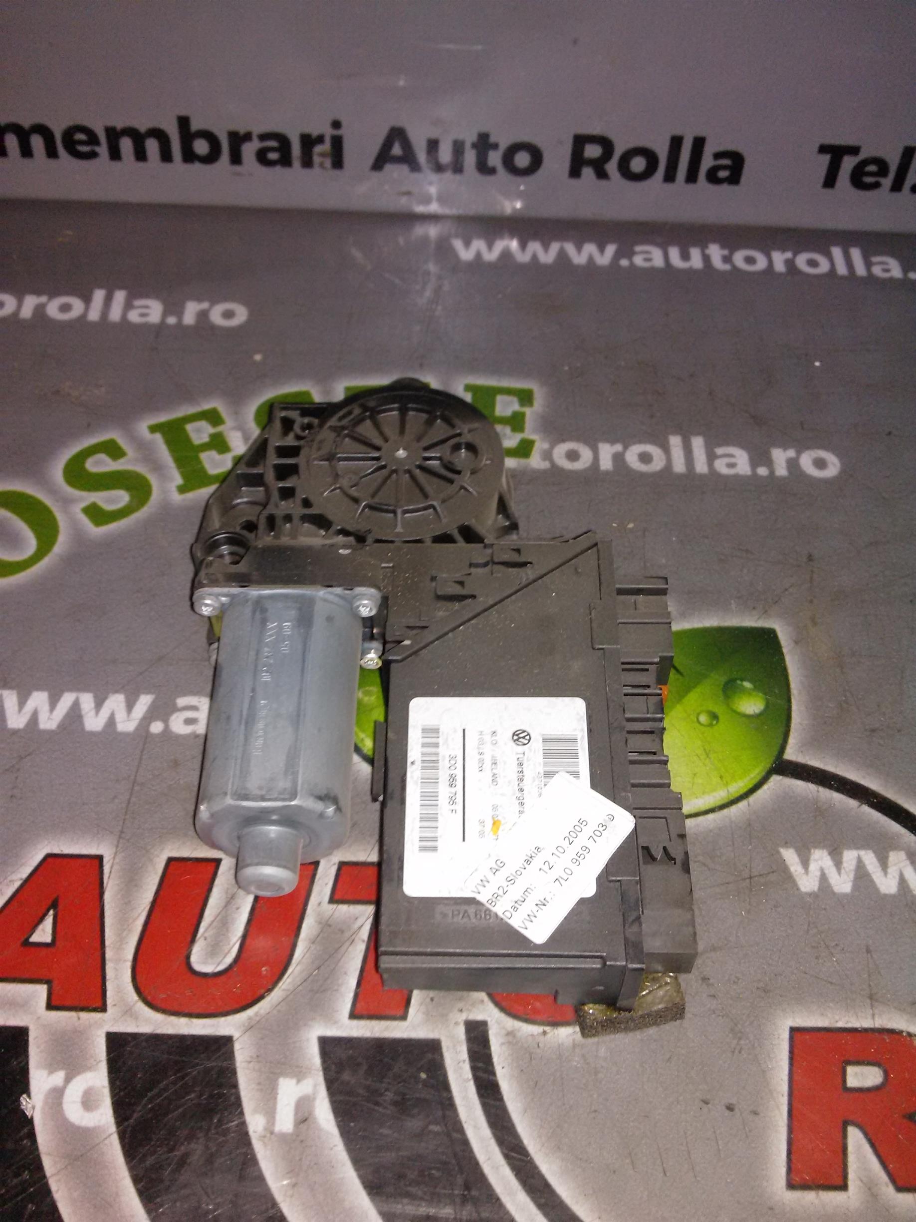 motoras macara stanga spate Porsche Cayenne, an 2006