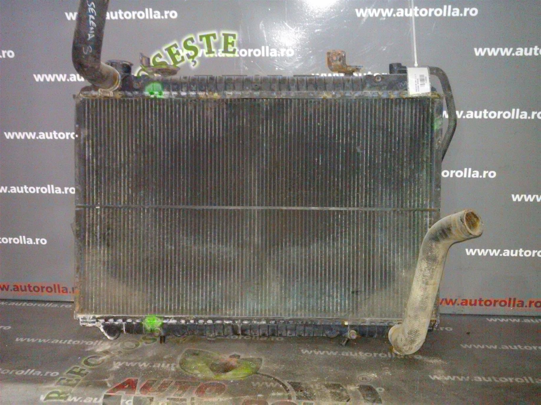 radiator apa Nissan Serena 2.0D