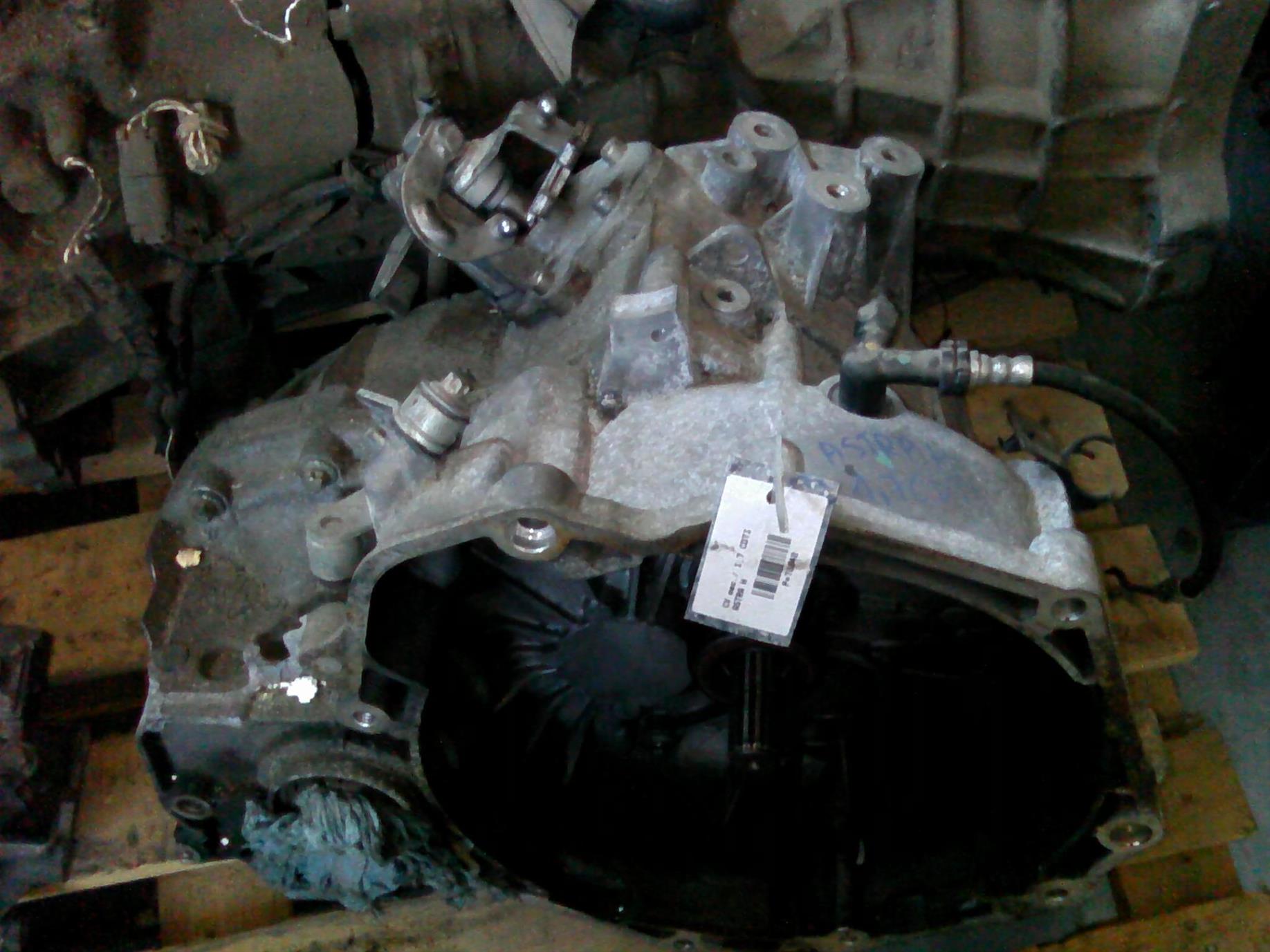cutie viteze mecanica Opel Astra H, 1.7CDTI