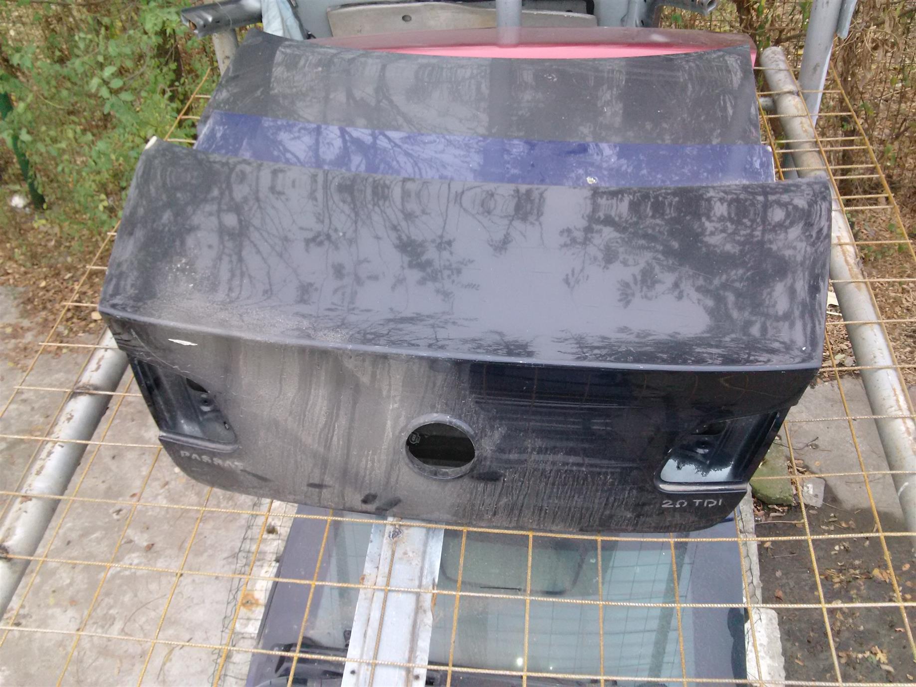 capota spate Volkswagen Passat B6