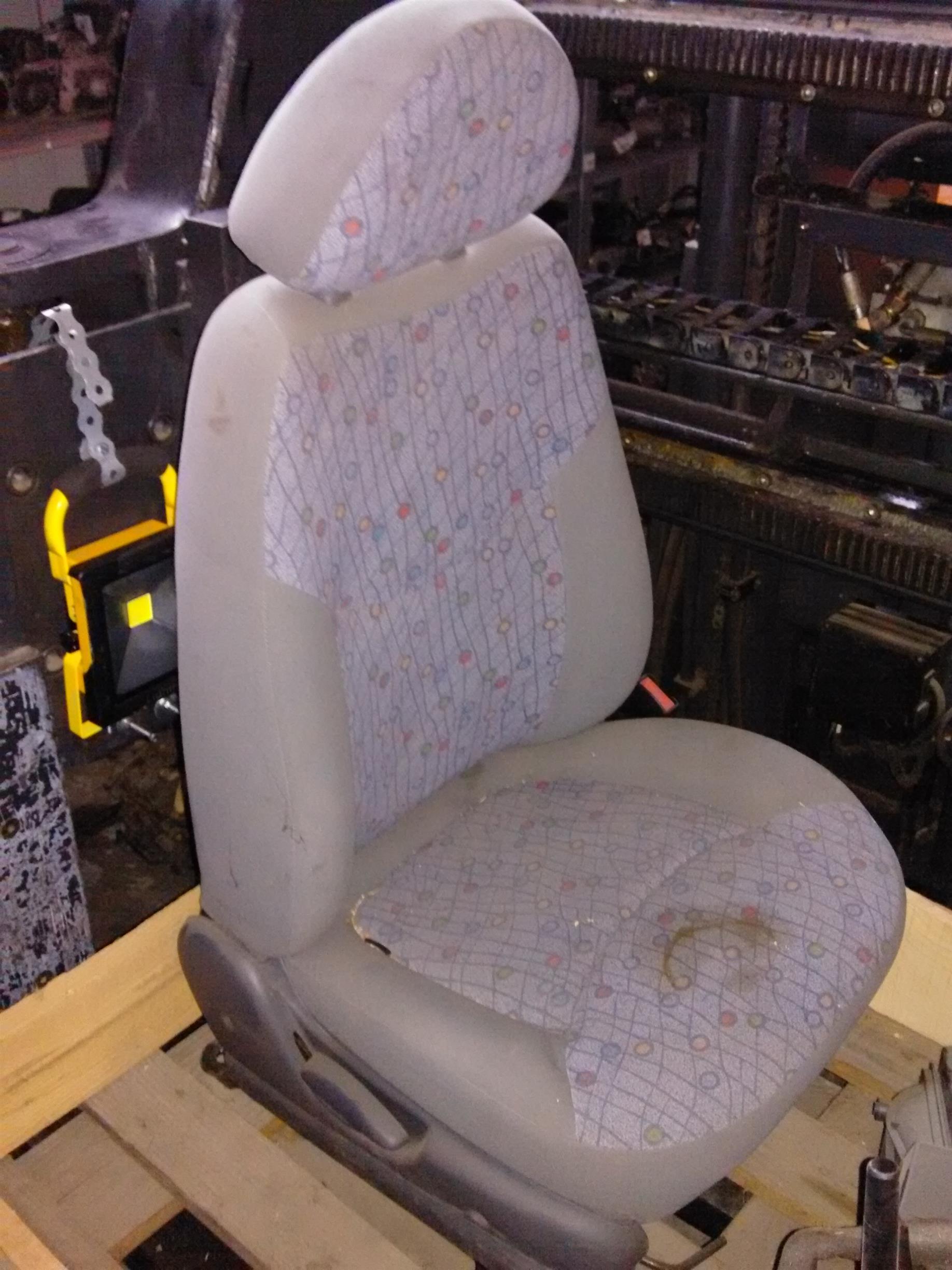scaun dreaptafata Daewoo Matiz