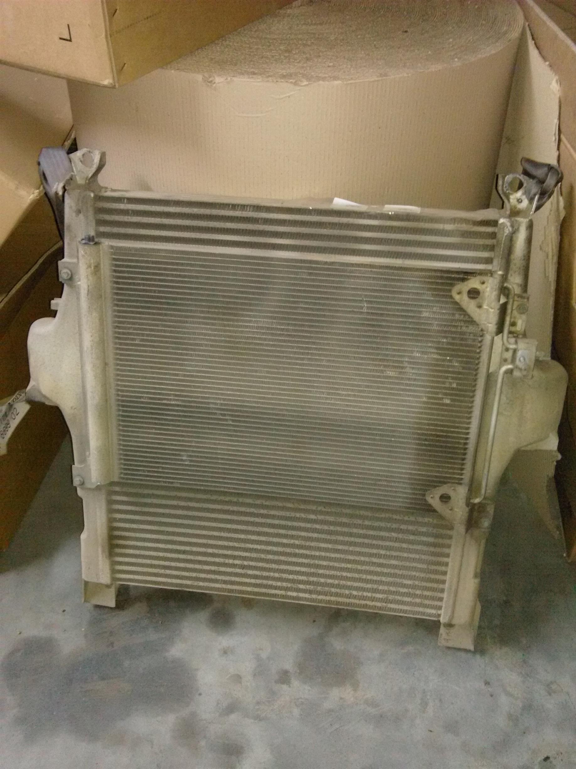 radiator intercooler Iveco Trakker, euro5, an 2008