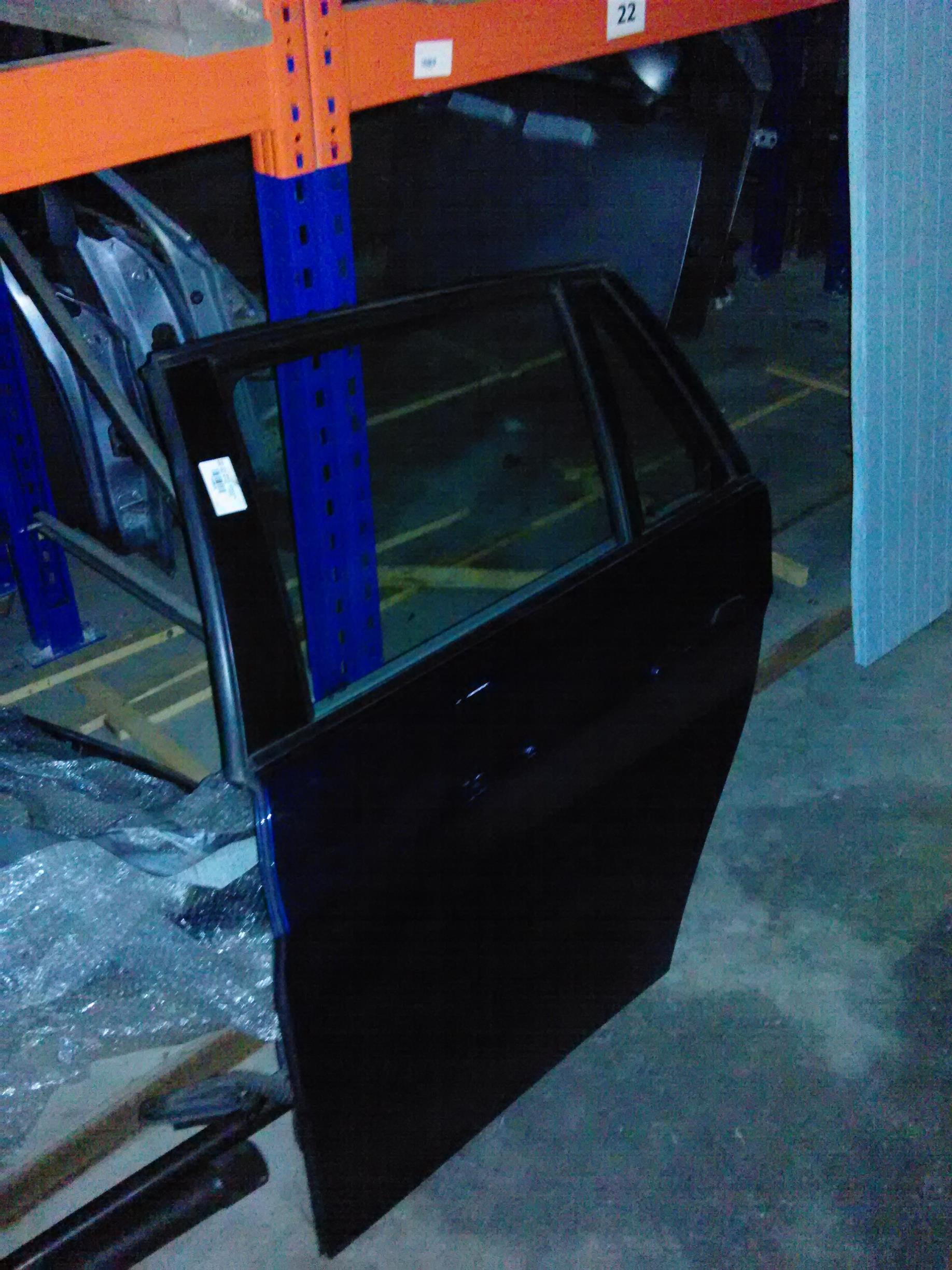 usa stanga spate completa BMW E91 an 2010